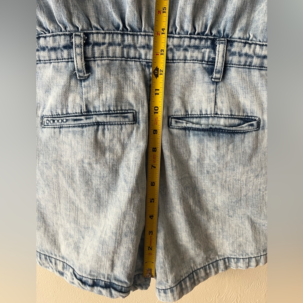 BlankNYC light wash denim short sleeve romper size S - Picture 10 of 13